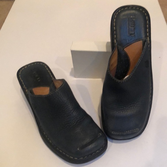blue leather clogs